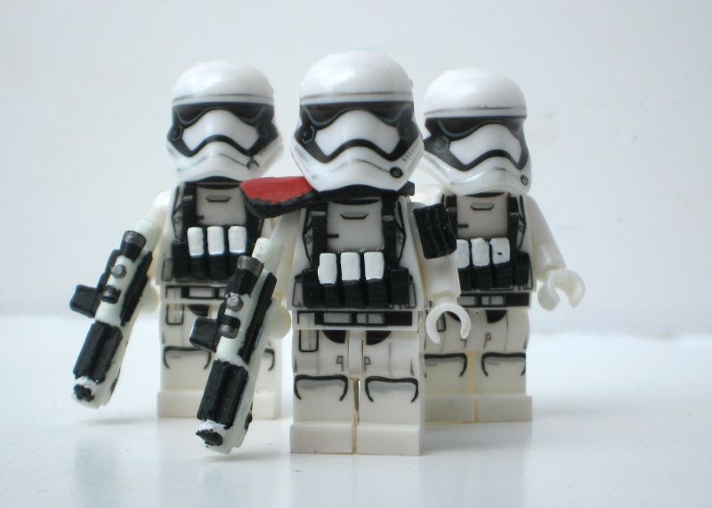 Stormtroopers%20Heavy%20Gunner%20First%20Order%20I_zpsimwerj12.jpg