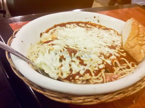 A Veneto's Oil and Garlic with Seafood A Veneto's Oil and Garlic with Seafood