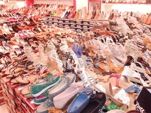 Sea of shoes at Platinum Fahsion Mall, Bangkok, Thailand Sea of shoes at Platinum Fahsion Mall, Bangkok, Thailand