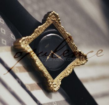 Swatch Jeremy Scott Opulence watch Swatch Jeremy Scott Opulence watch