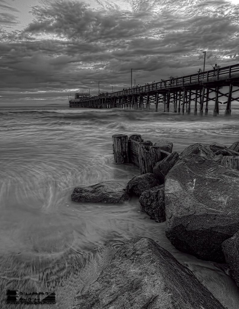 IMAGE: http://i76.photobucket.com/albums/j2/stuman16/beach/NBpiercrop.jpg