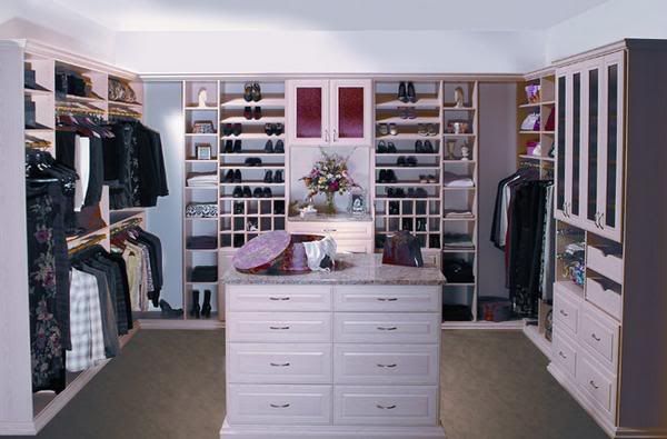 e A lovely closet