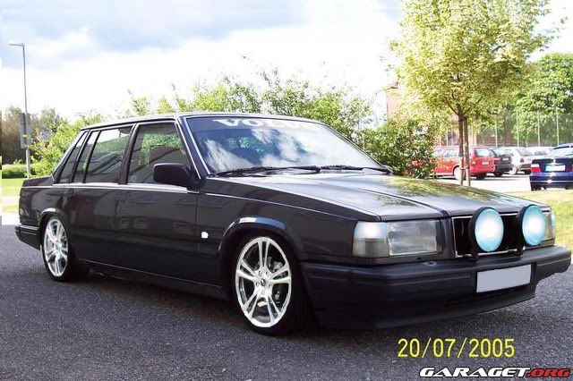 http://i76.photobucket.com/albums/j28/Hultman73/volvo740copy.jpg