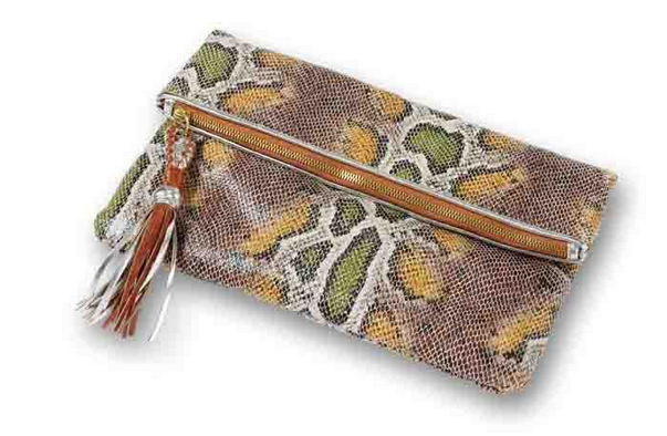 Clava faux snake clutch Clava faux snake clutch