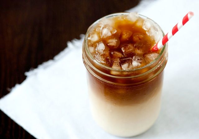 Iced coffee drinks: Thai Iced Coffee Iced coffee drinks: Thai Iced Coffee