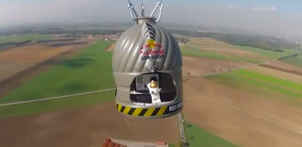 Felix Baumgartner LEGO jump Felix Baumgartner LEGO jump