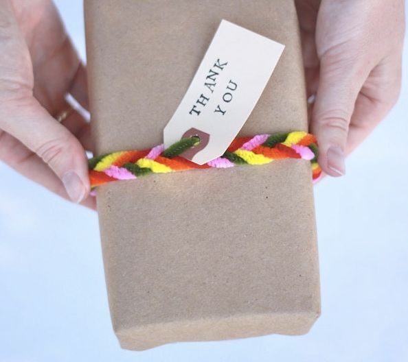 Gift wrap ideas: pipe cleaner Gift wrap ideas: pipe cleaner