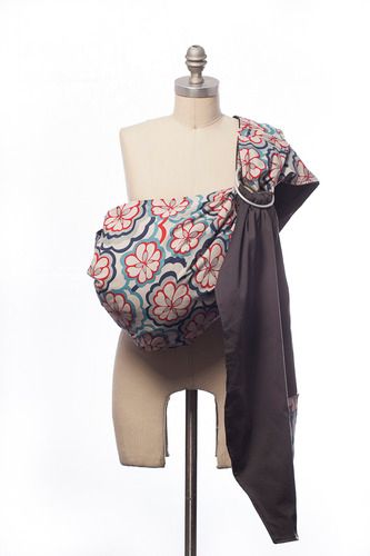 The Twilight Sling (that doesn't sparkle!) The Twilight Sling (that doesn't sparkle!)