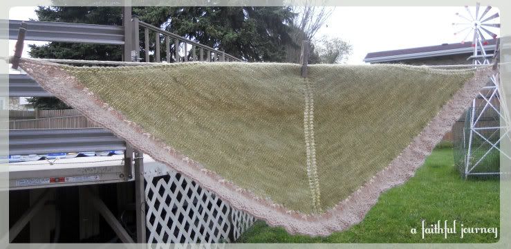 AuntJudyShawl001