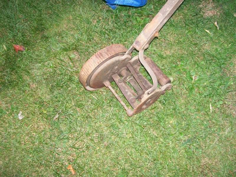 my lastest buy - old edger - MyTractorForum.com - The Friendliest