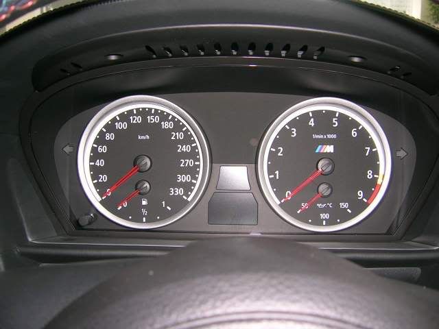 DSCN2473aM5dashgauges.jpg