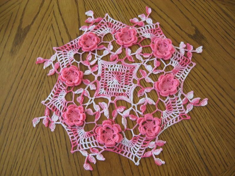 Doilies Crocheted and Tatted: Patterns and Instructions, Star Book