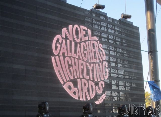 Noel.Gallagher.High.Flying.Birds.2012