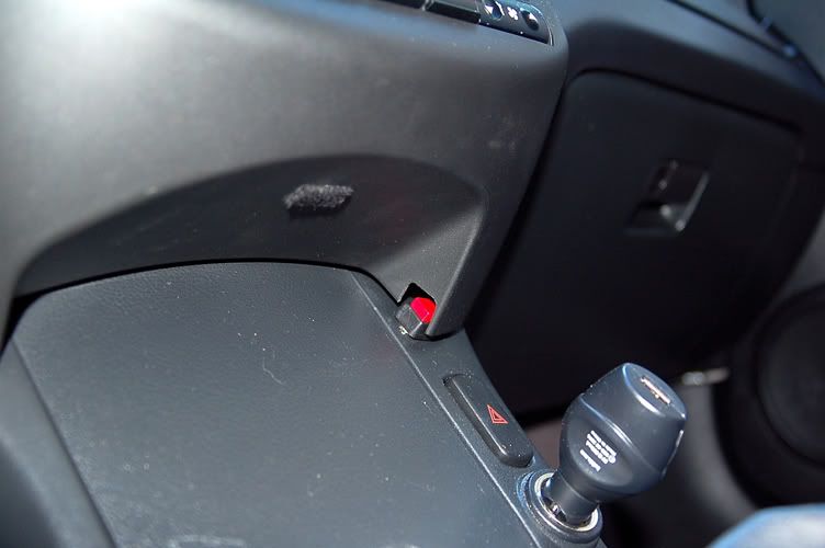 Announcing 02-Early 03 Altima Auxiliary Input Plug - Page 12 - Nissan