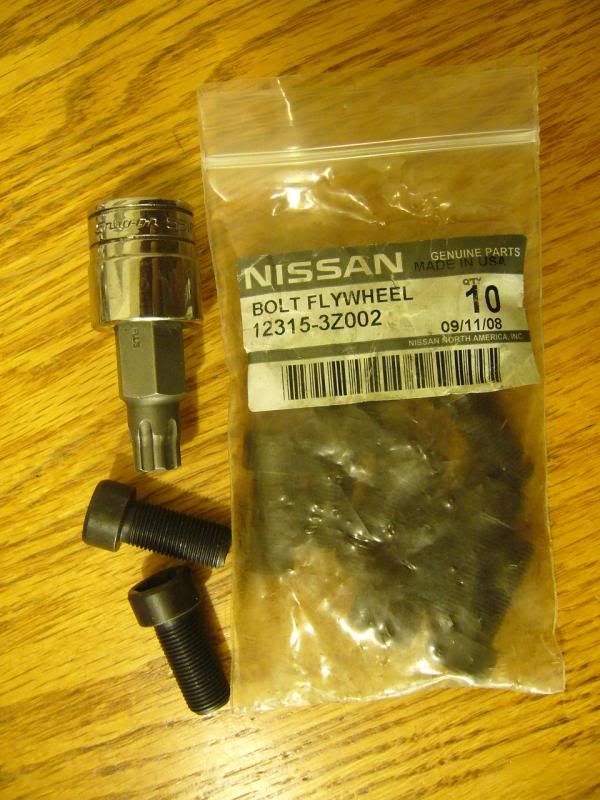 flywheel bolts and snap-on torx plus bit - Nissan Sentra ... flywheel bolts and snap-on torx plus bit - Nissan Sentra ...