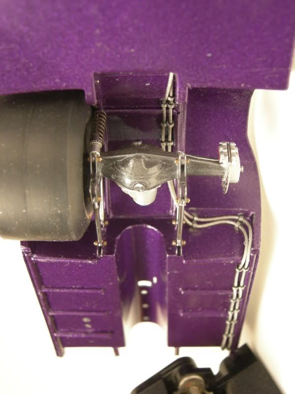 rearend_under_purple_chassis.jpg