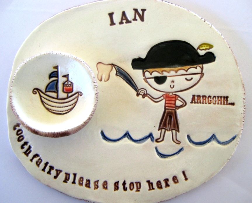 Pirate tooth fairy plate | Cool Mom Picks