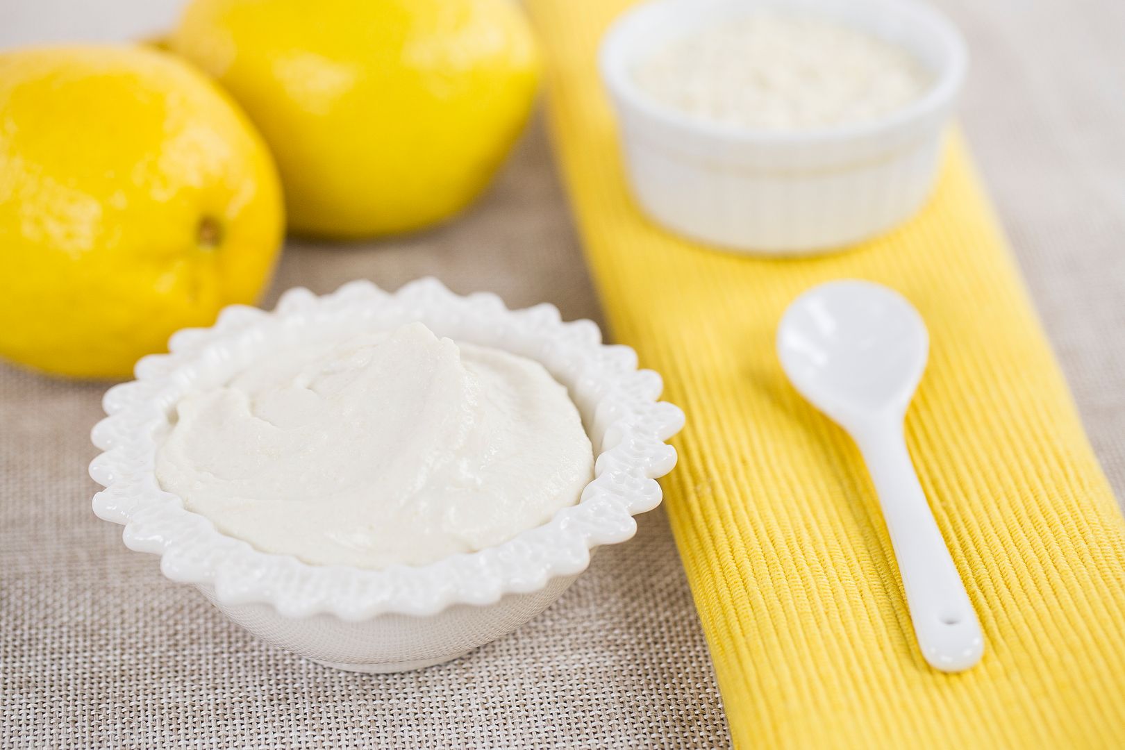 Homemade Skin Care Recipes: Yogurt Hand Smoother