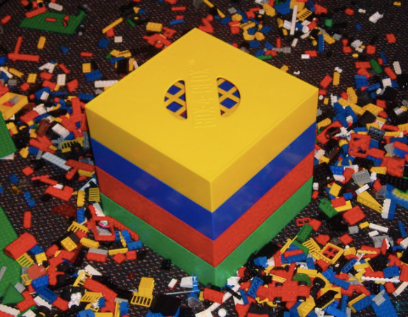 Toy storage solutions: BOX4BLOX LEGO organizer