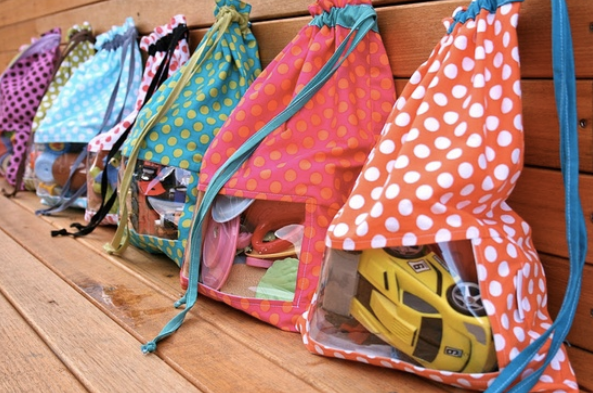 DIY toy storage: Peekaboo Toy Sack 