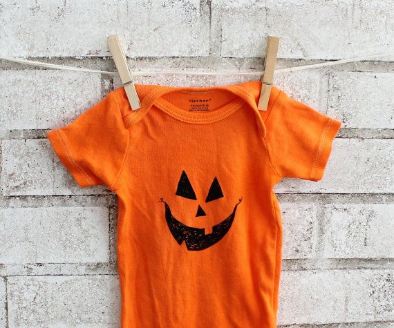 Pumpkin onesie for Halloween | Cool Mom Picks