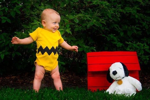 Easy Charlie Brown Halloween costume | Cool Mom Picks