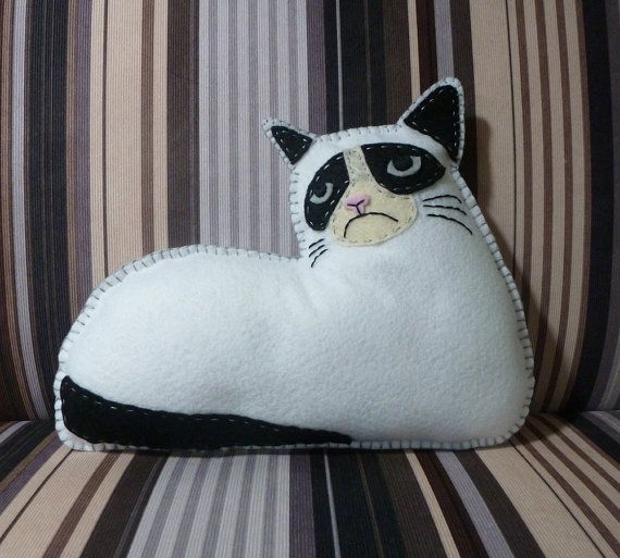 Grumpy Cat DIY plush | Cool Mom Picks