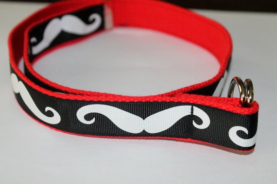 Mustache webbing belt | Cool Mom Picks