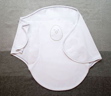 Weighted newborn swaddling blanket | Zen Swaddle