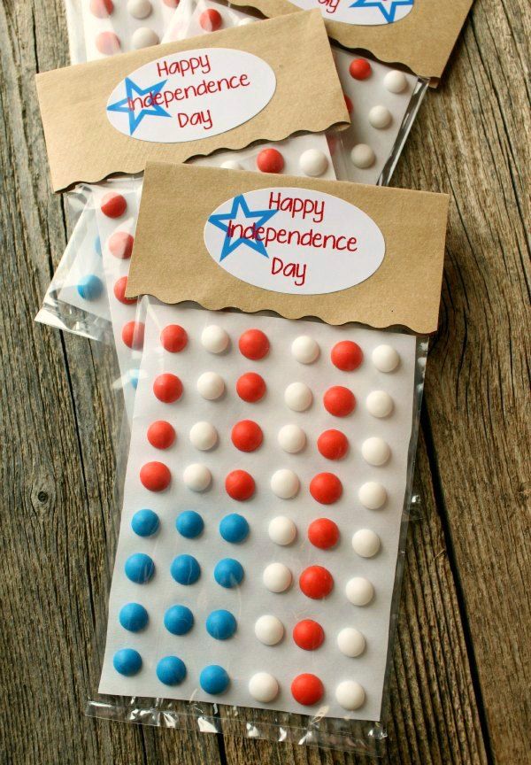 DIY flag candy buttons for July 4th