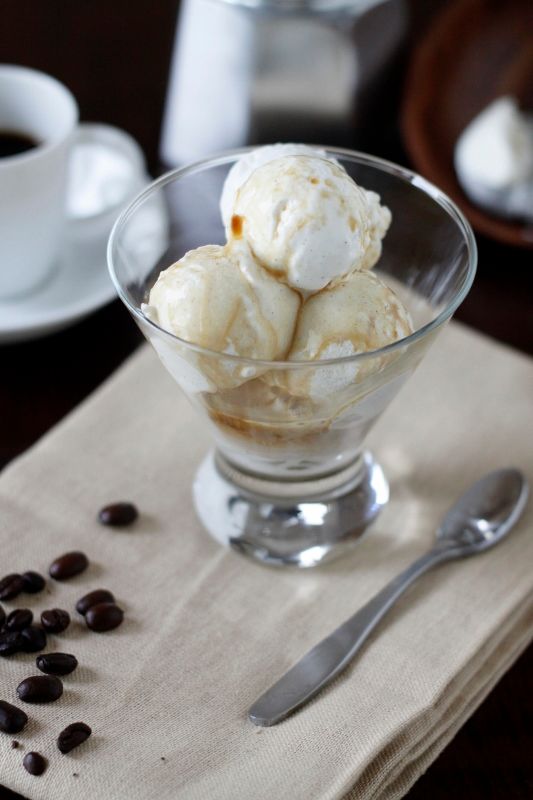  Dad-Approved, Kid-Friendly Fathers Day Recipes: ice cream with espresso | Cool Mom Picks