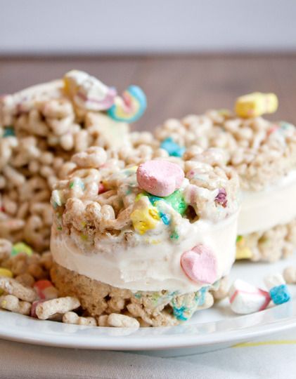 Lucky Charms Ice Cream Sandwich St. Patrick's Day recipe at Cool Mom Picks