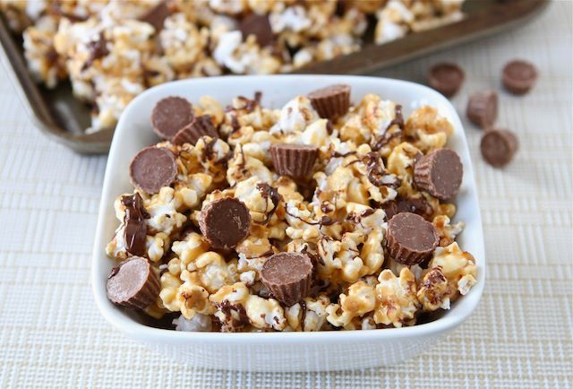 Leftover candy recipes: Reese's Peanut Butter Popcorn