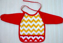 Chevron baby bib with sleeves from baby Graybee