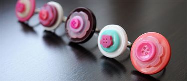 DIY Holiday Gifts Kids Can Make: Button Rings