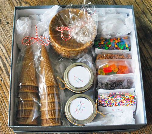 Mother's Day food gifts: DIY ice cream sundae kit