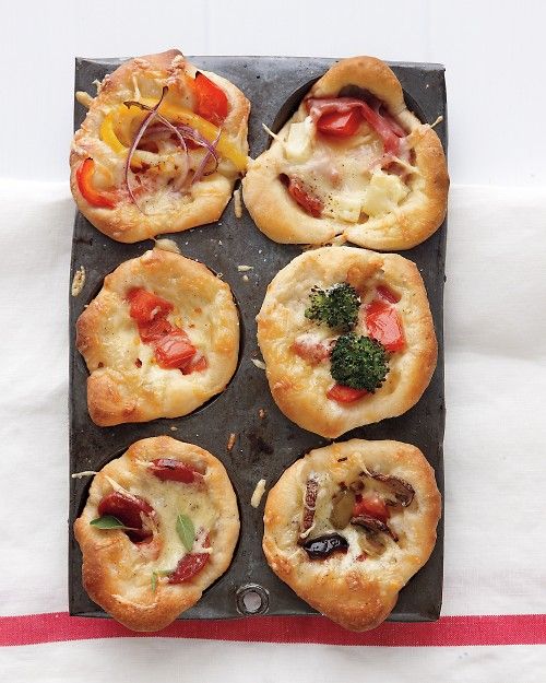 Everyday Food video recipes: Mini Deep Dish Pizzas
