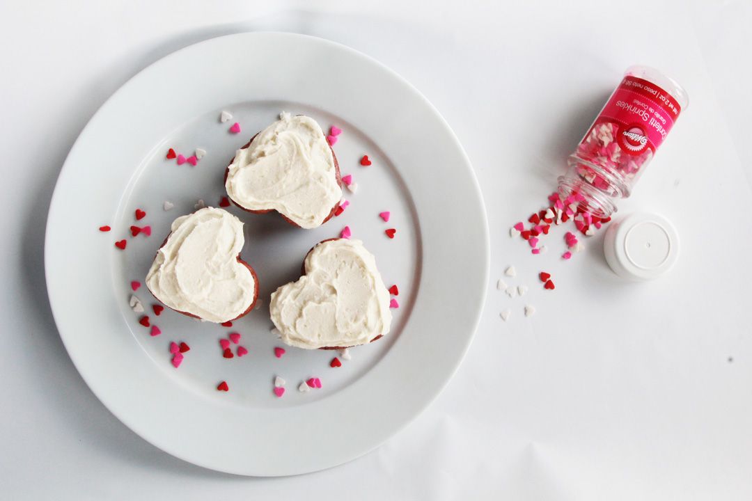 sweet Valentine's Day recipes - Red Velvet Brownie Bites