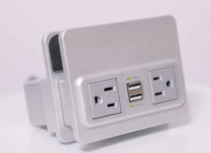 nuplug outlet at Cool Mom Tech 