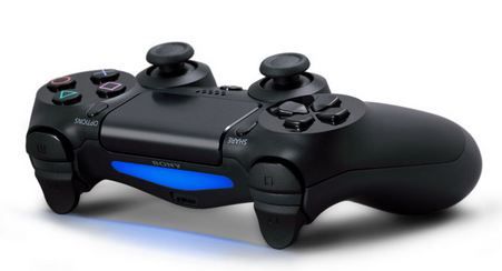 PlayStation 4 controller at Cool Mom Tech 