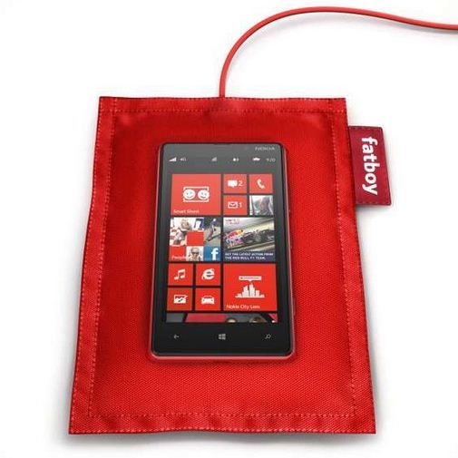 Recharge your Nokia Lumia 920 in plush comfort 