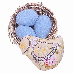 Baby Egg Nest baby sock gift set by The Baby Bunch