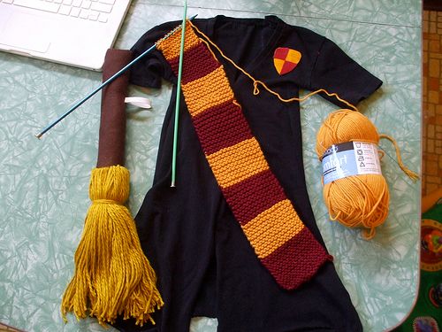 DIY baby wearing costumes: Hagrid and baby Harry Potter