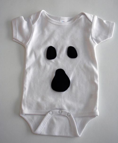 DIY baby Halloween costumes: ghost onesie by Pins & Needles