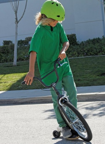 Sbyke = scooter + bike