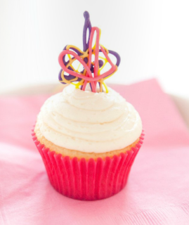 Party cupcake | One Charming Party