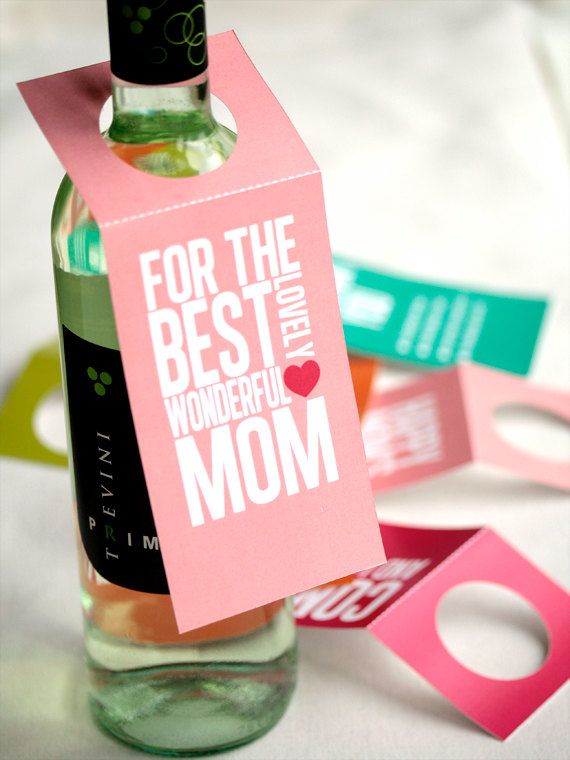 Printable Mother's Day wine tag