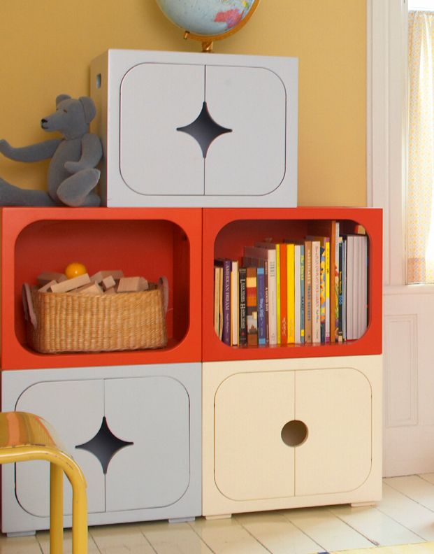 Stackable toy storage shelves