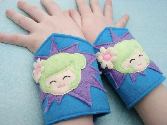 Coolest girls' clothes: Superhero cuffs