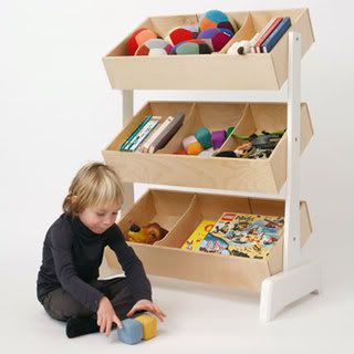 Toy storage solutions: Toy Store by Oeuf